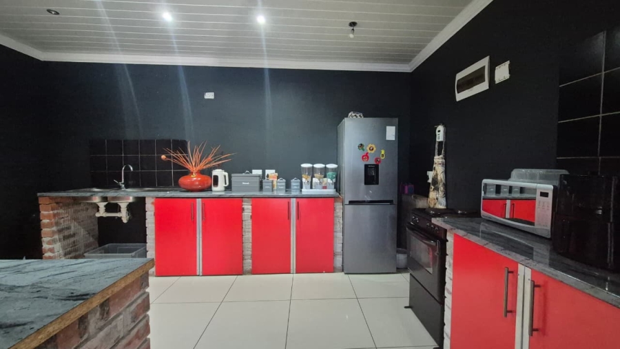 5 Bedroom Property for Sale in Rawsonville Western Cape